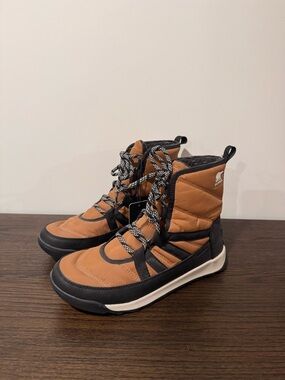 Sorel Brown & Black Insulated Lace-Up Winter Boots